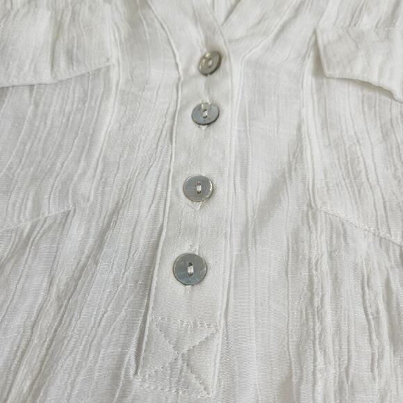 Zach + Rachel White Gauzy Medium Top - Picture 4 of 9
